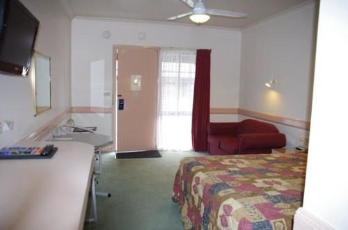 Centre Town Motel Nagambie Ngoại thất bức ảnh