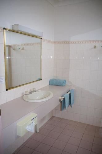 Centre Town Motel Nagambie Ngoại thất bức ảnh